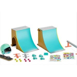American Girl Truly Me Skate Park Set FRP78 Skateboard Ramp Helmet Pads 2018‎